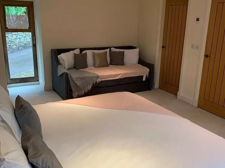 Ridgeway Cottage At Lovelady Shield