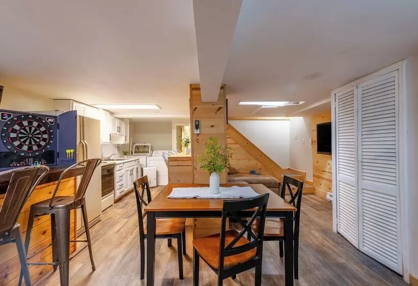 Arcade, Sports Bar, Deck Living, Fire Pit, Near The Lake! Sasa By Avantstay
