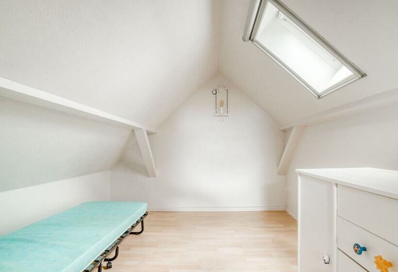 Swanky Cottage In Saasenheim With Balcony