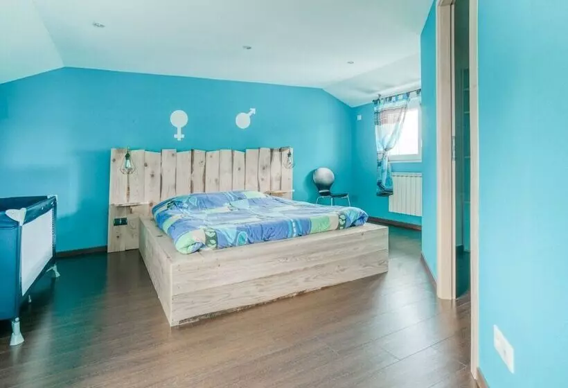 Swanky Cottage In Saasenheim With Balcony