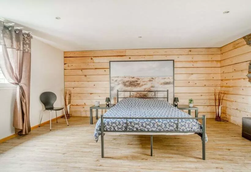 Swanky Cottage In Saasenheim With Balcony