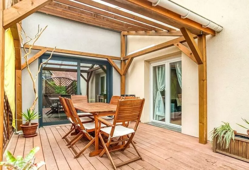 Swanky Cottage In Saasenheim With Balcony