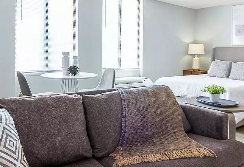 Three Rivers Apartments By Barsala