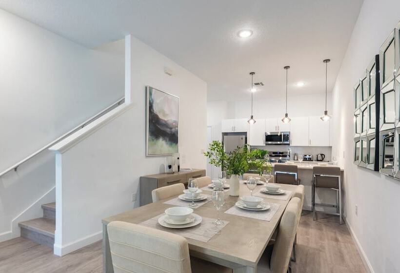 Whimsy By Avantstay Pool 30min To Disney