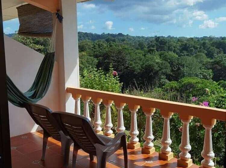 مبيت وإفطار Ocean And Forest View Manolo Cabins