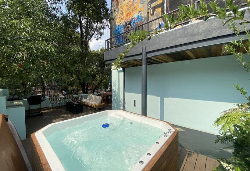 민박 Puerta Roja Rome