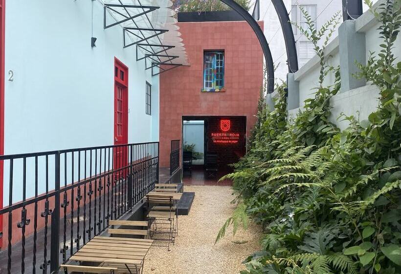 민박 Puerta Roja Rome