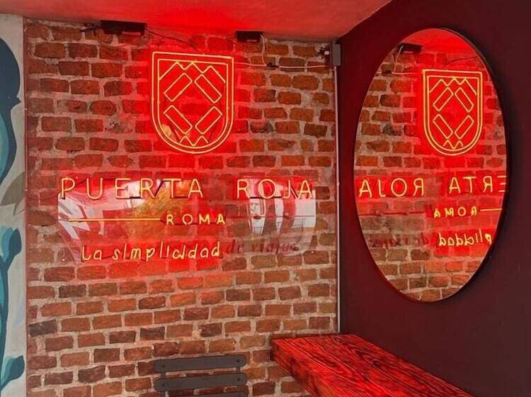 민박 Puerta Roja Rome