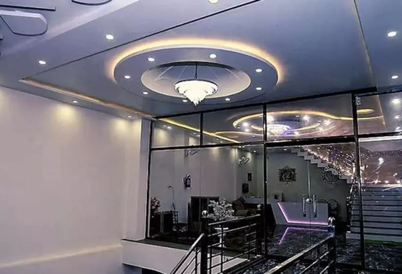 Fabhotel Elegance