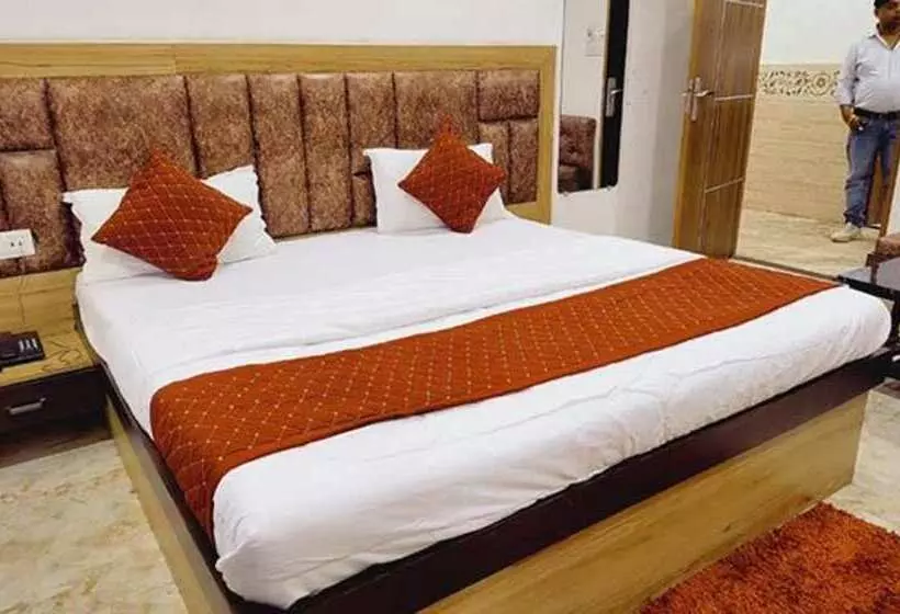 Fabhotel Elegance