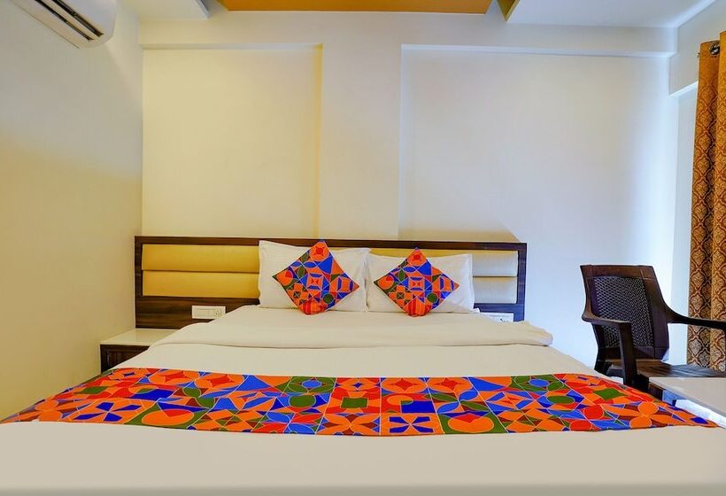 Fabhotel Ramjis Residency