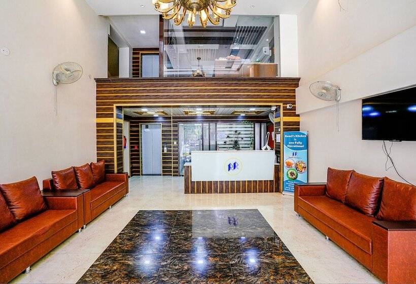 Fabhotel Ramjis Residency