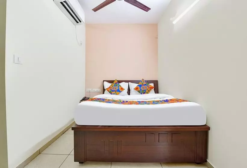 Fabhotel Vishwa