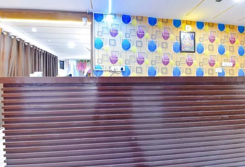 Fabhotel Vishwa