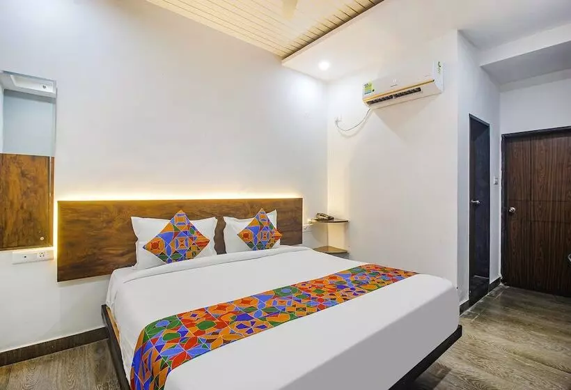 Fabhotel W Grand Suites