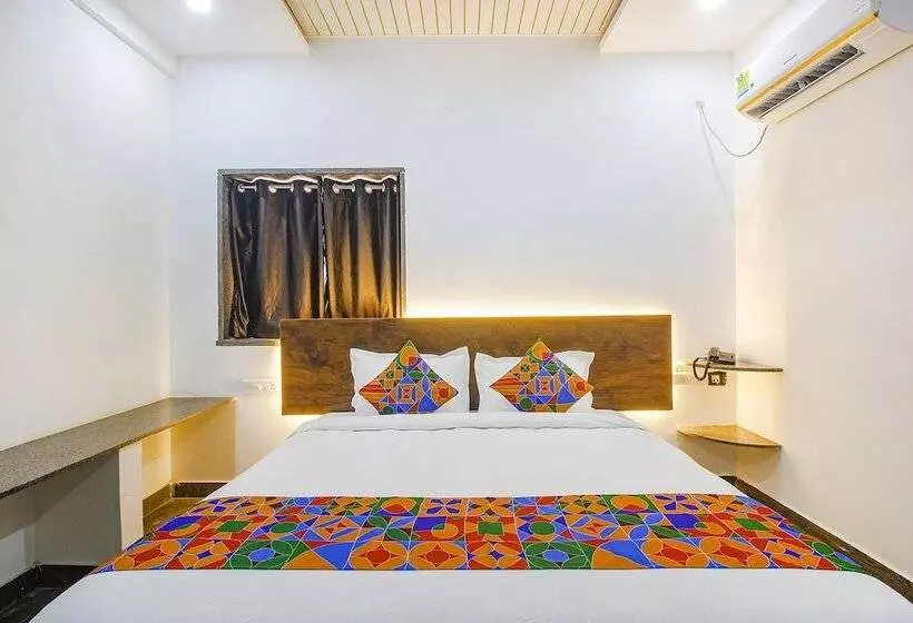 Fabhotel W Grand Suites