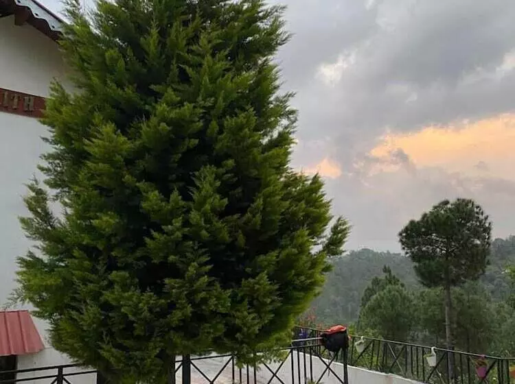 ホテル Blissful Villas Ranikhet