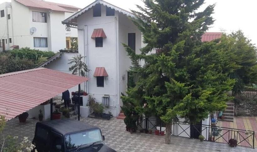 Hotel Blissful Villas Ranikhet