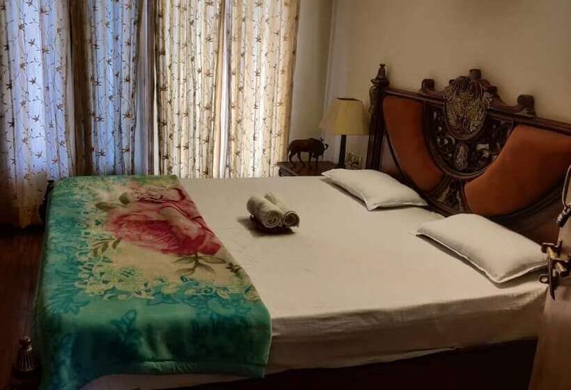 Hotel Blissful Villas Ranikhet