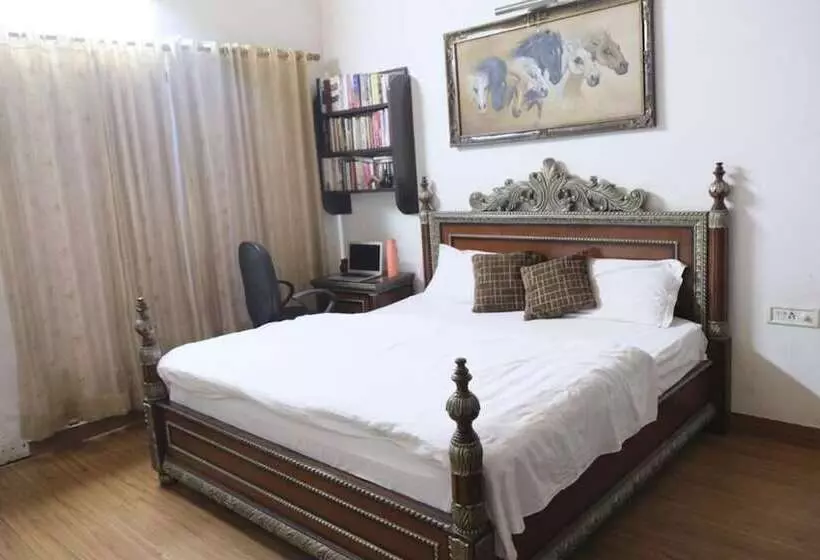 ホテル Blissful Villas Ranikhet