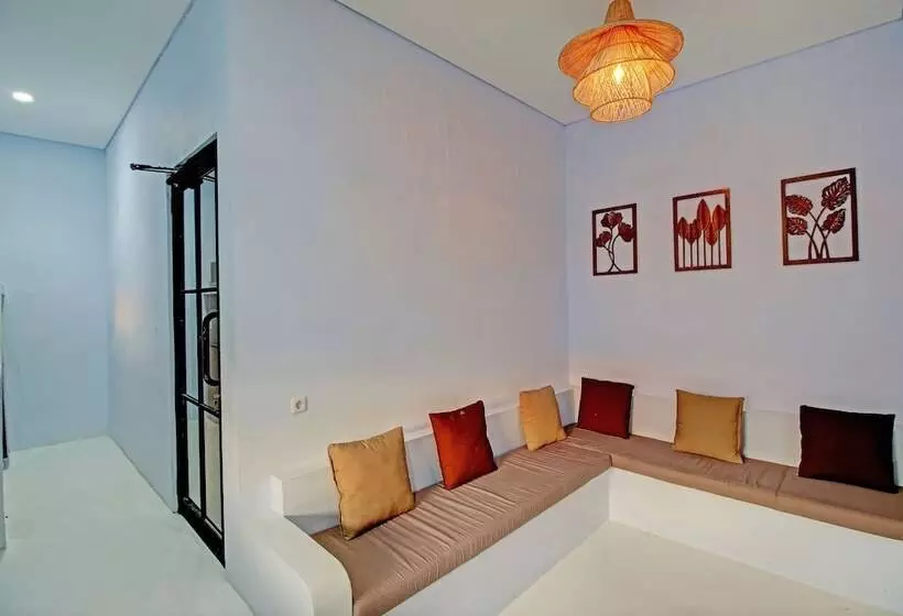 ホテル Collection O 93004 Double D Guest House