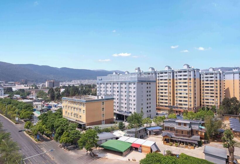 فندق Days Inn By Wyndham Kunming Panlong