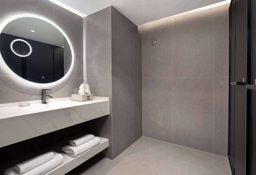 فندق Days Inn By Wyndham Kunming Panlong