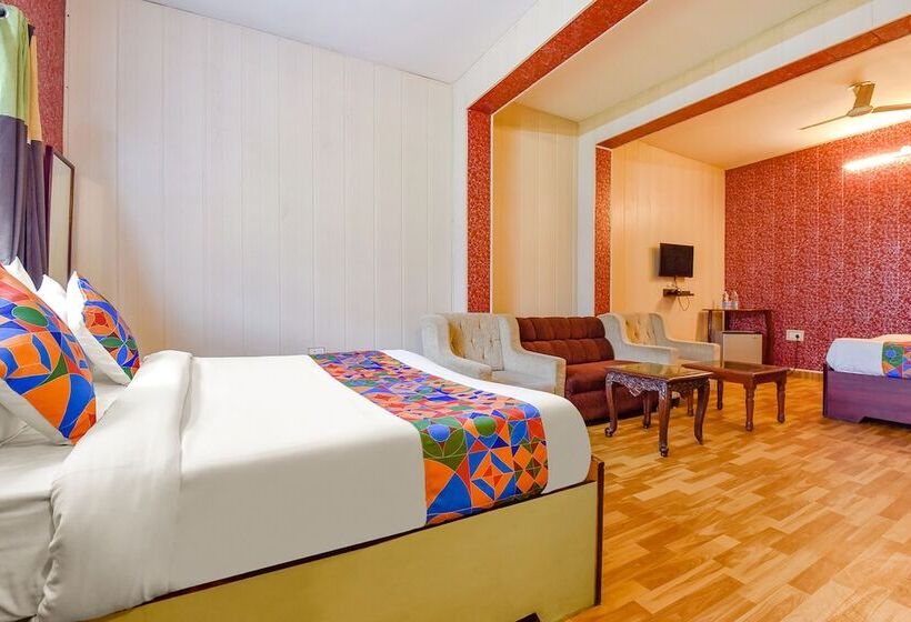 Hotel Fabexpress Saffron