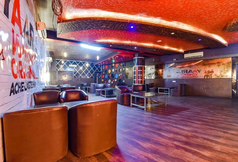 Hotel Fabexpress Saffron