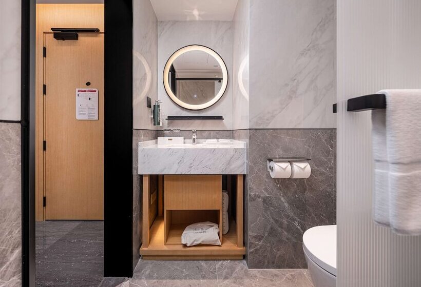 Отель Hilton Garden Inn Beijing Temple Of Heaven East Gate Station