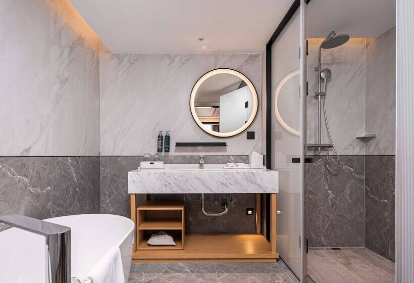 Отель Hilton Garden Inn Beijing Temple Of Heaven East Gate Station