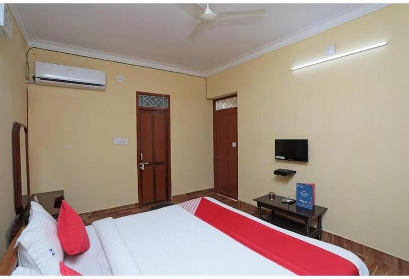 Hotel Pink Villa Near Budha Park