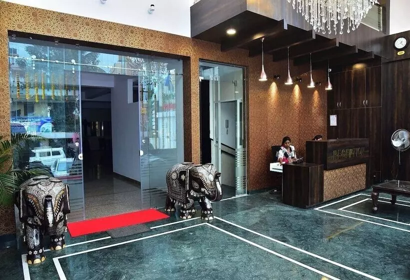 Hotelli Sak Royal Residency