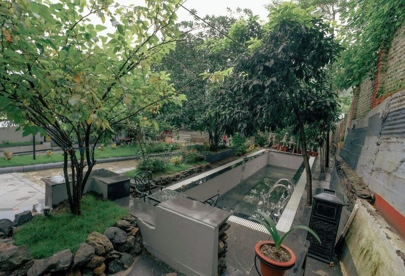 فندق Summit Bougainvillea Tea Resort