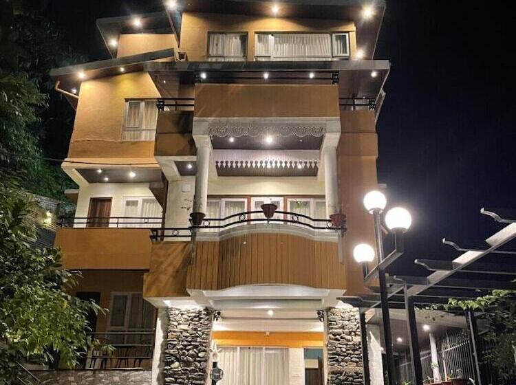 فندق Summit Bougainvillea Tea Resort