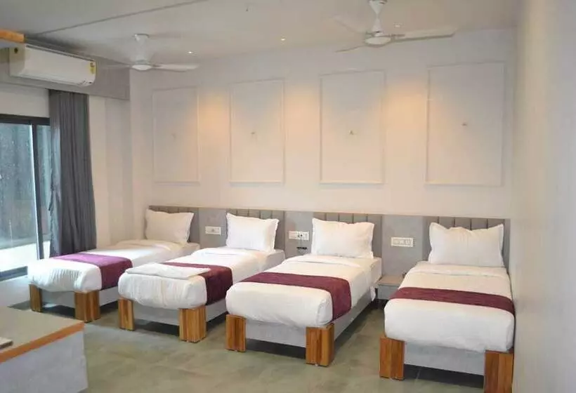 ホテル Sweet Time Restaurant And Banquet