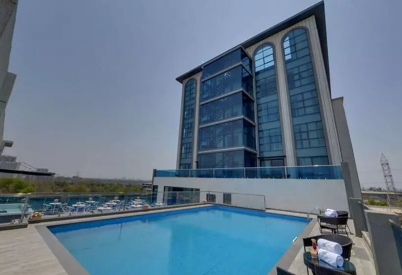 Hotelli The Fern Residency Bhiwandi - Pimplas