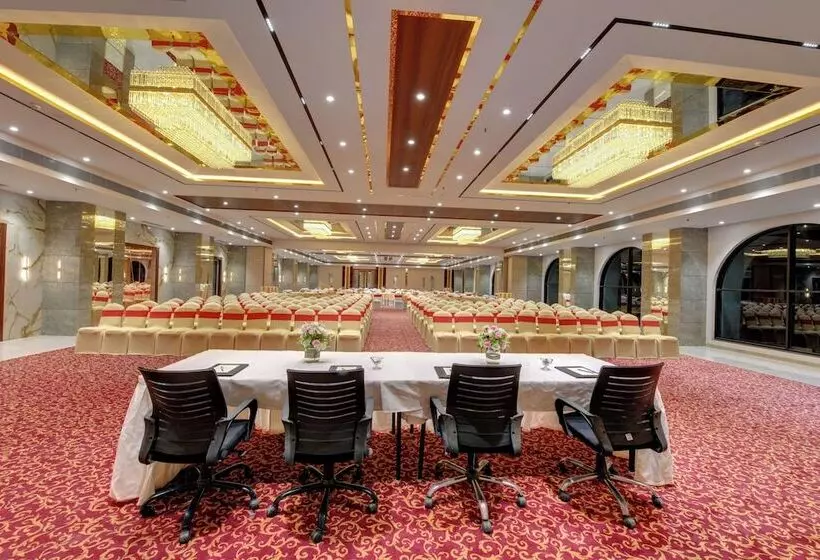 Hotelli The Fern Residency Bhiwandi - Pimplas