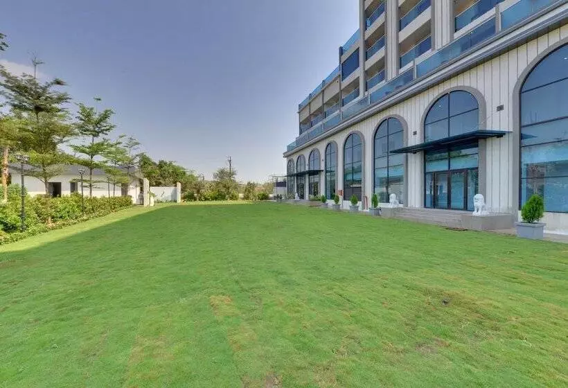 Hotelli The Fern Residency Bhiwandi - Pimplas