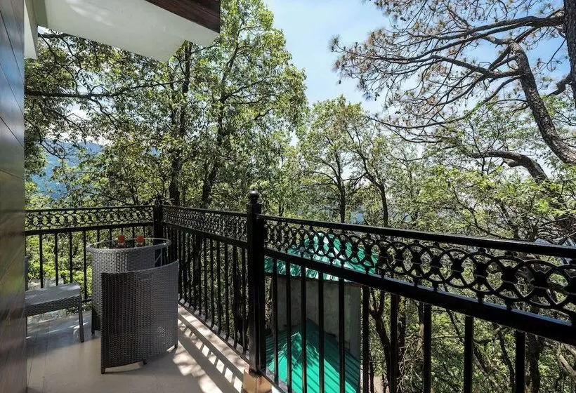 Hotelli The Pine Retreat - Mall Road Dalhousie