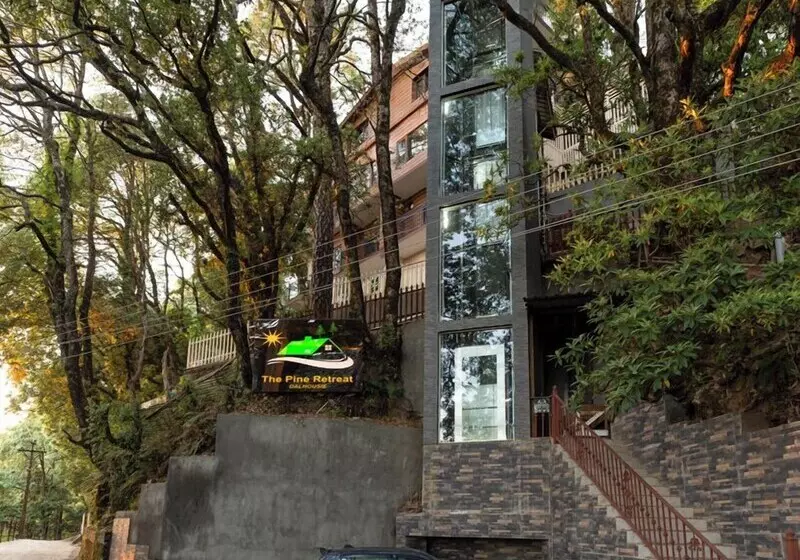 Hotelli The Pine Retreat - Mall Road Dalhousie