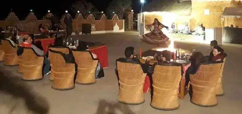 リゾートホテル Lal Garh Desert Camp