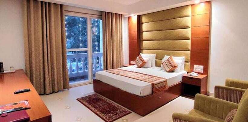 The Angel Hotel & Suites Near Medanta