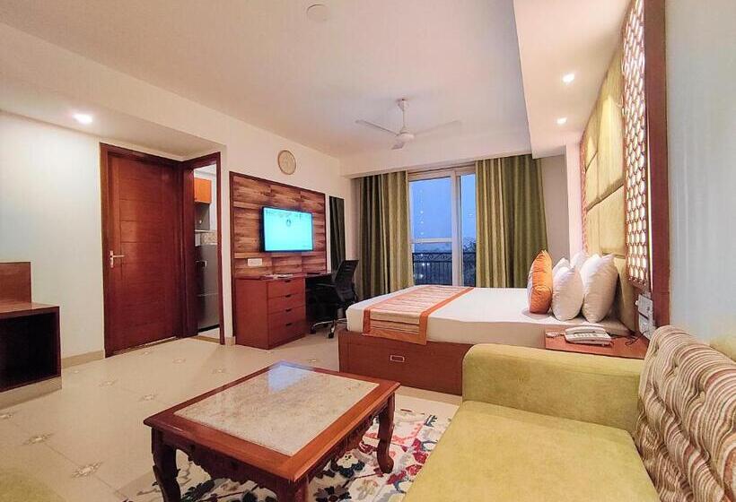 The Angel Hotel & Suites Near Medanta