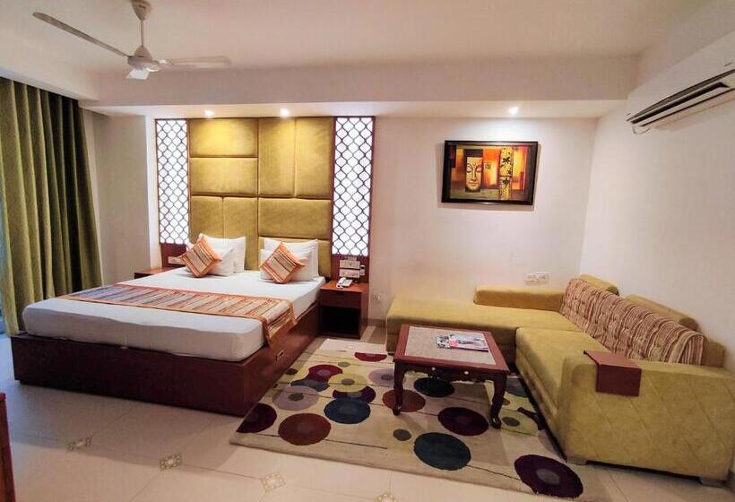 The Angel Hotel & Suites Near Medanta