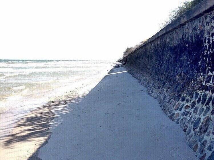 The Trust Huahin Condo Garden View By Dome