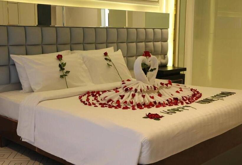 Hengly Mohasambath Hotel & Spa