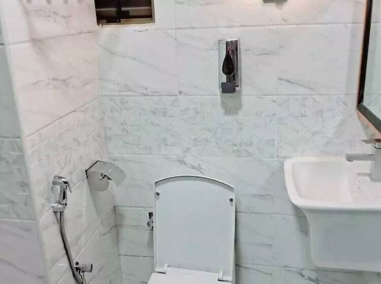 Pearl Masafi Hotel Apartments