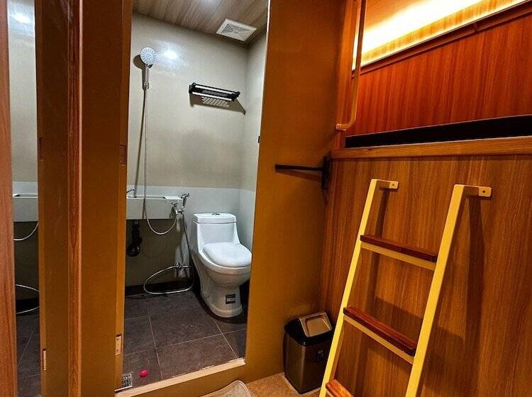 Dosare Hotel Malioboro