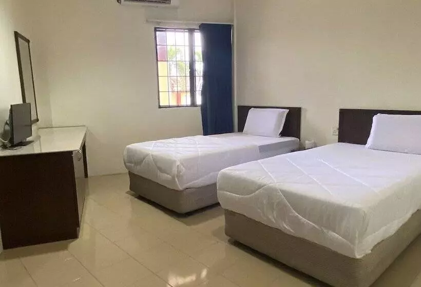 Gold Hill Hotel By Oyo